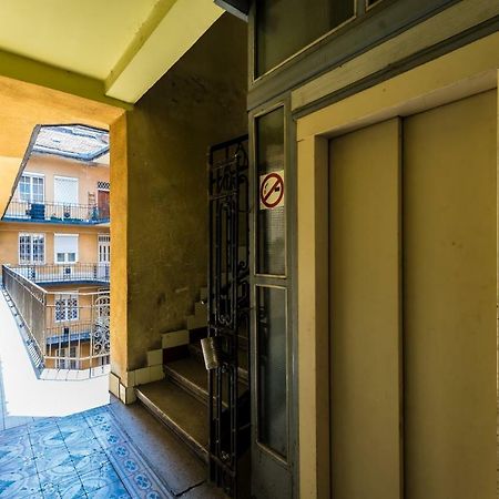 Fleur Creme Apartment Budapest Ngoại thất bức ảnh