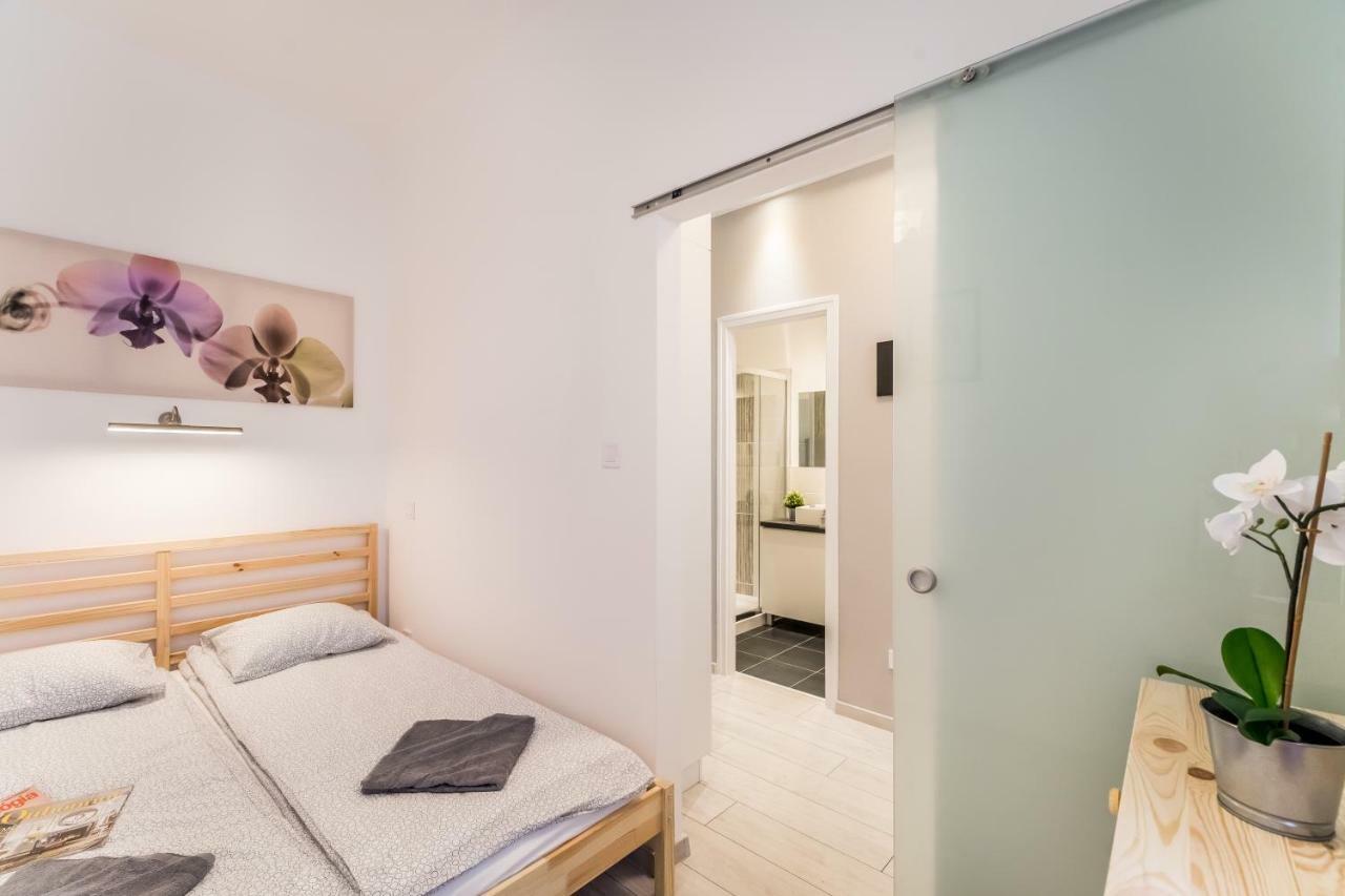 Fleur Creme Apartment Budapest Ngoại thất bức ảnh